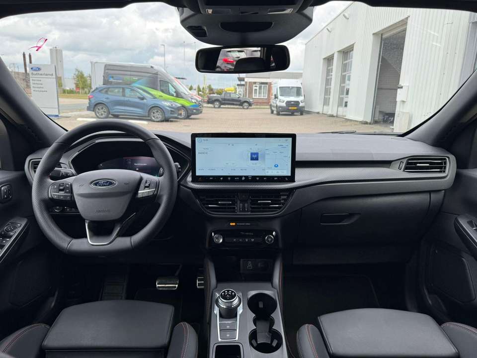 Ford Kuga - Imagem 10