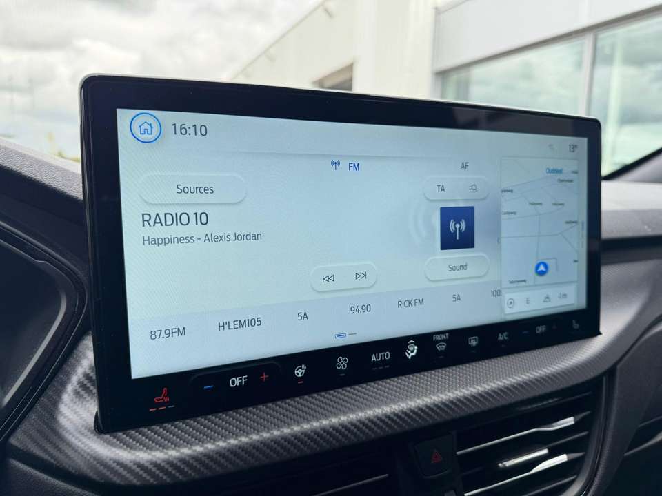 Ford Kuga - Imagem 13