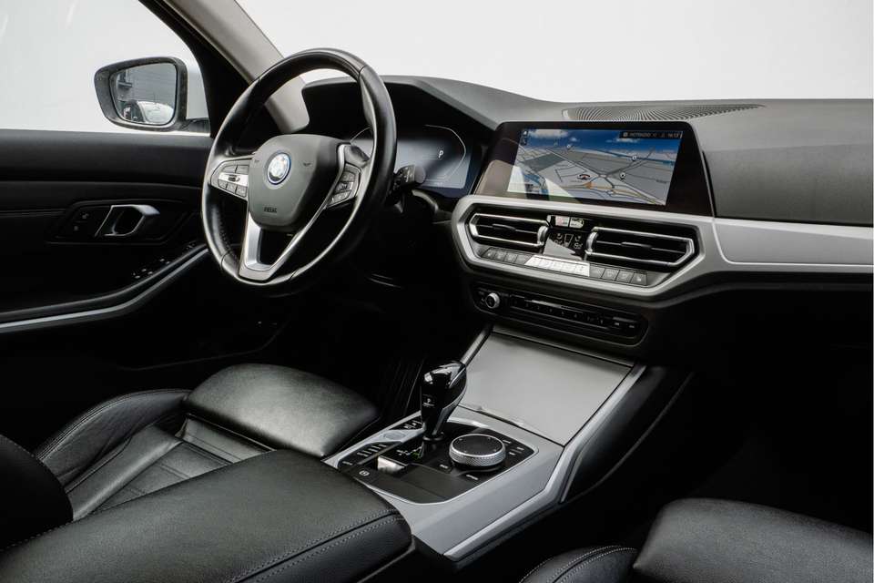 BMW 320 - Imagem 3