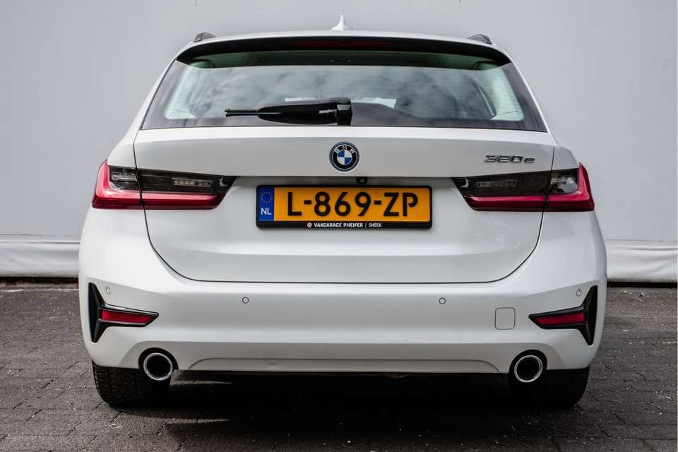 BMW 320 - Imagem 8