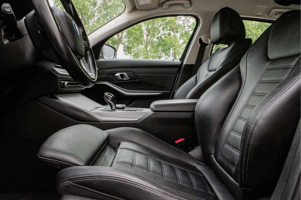 BMW 320 - Imagem 12
