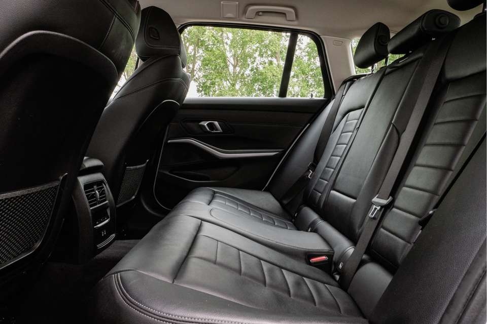 BMW 320 - Imagem 13
