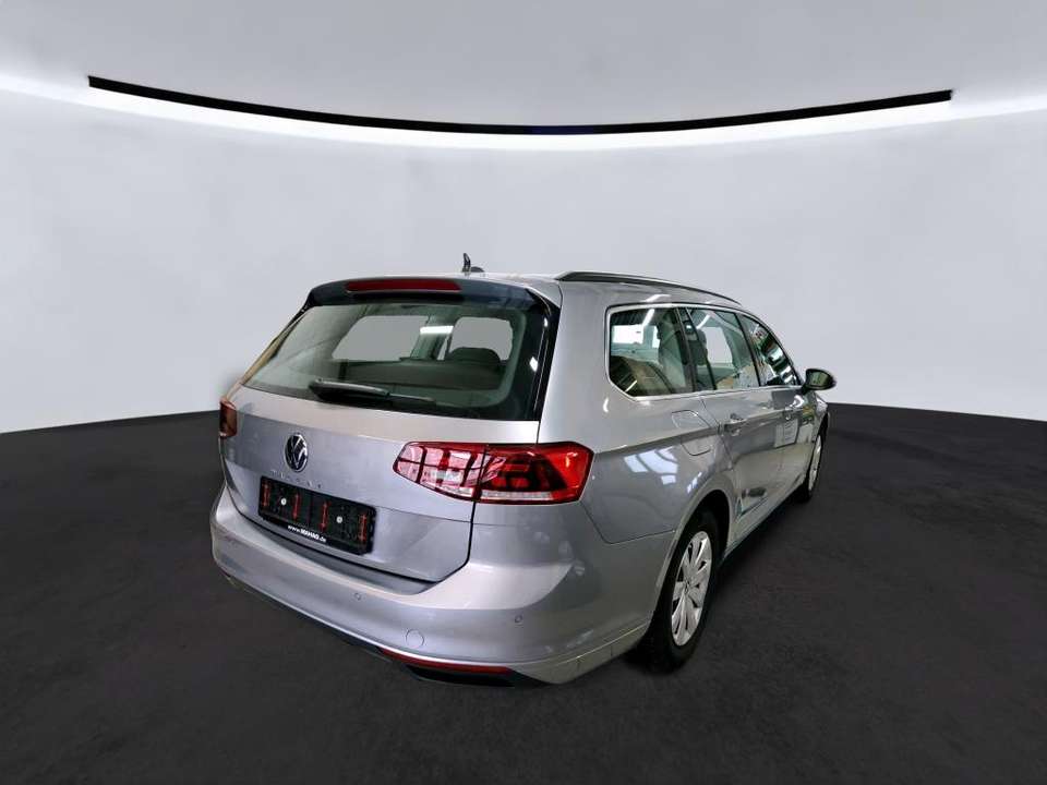 Volkswagen Passat Variant - Imagem 5