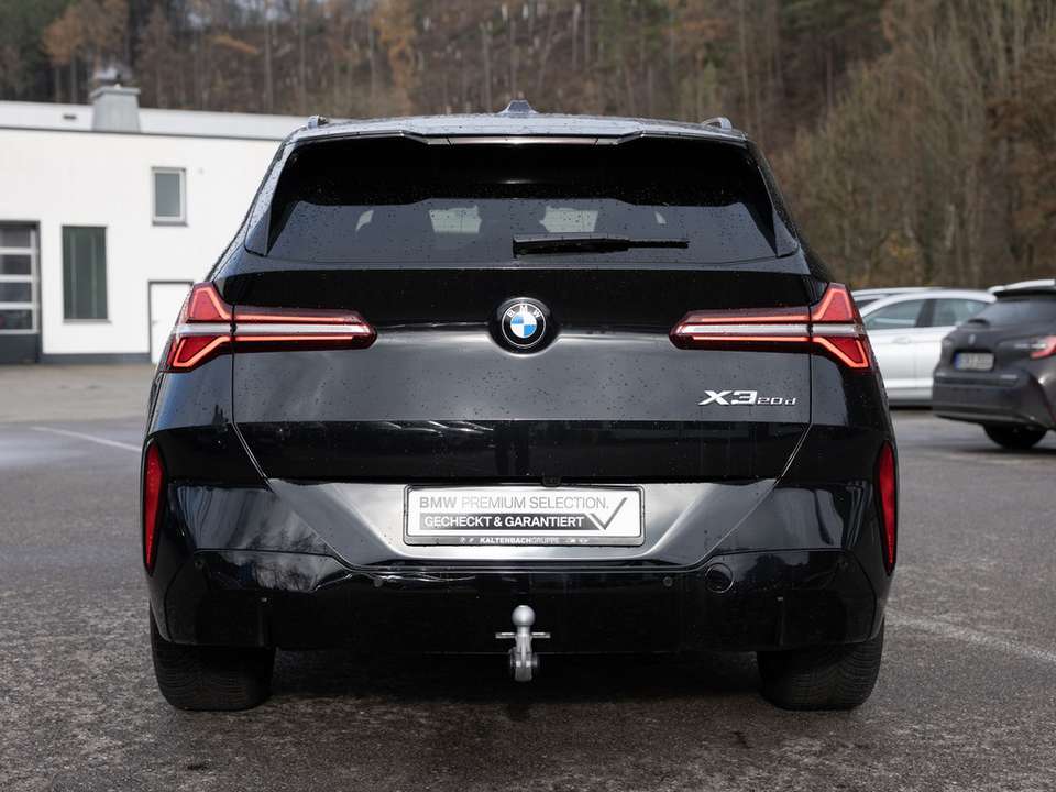 Car picture 9