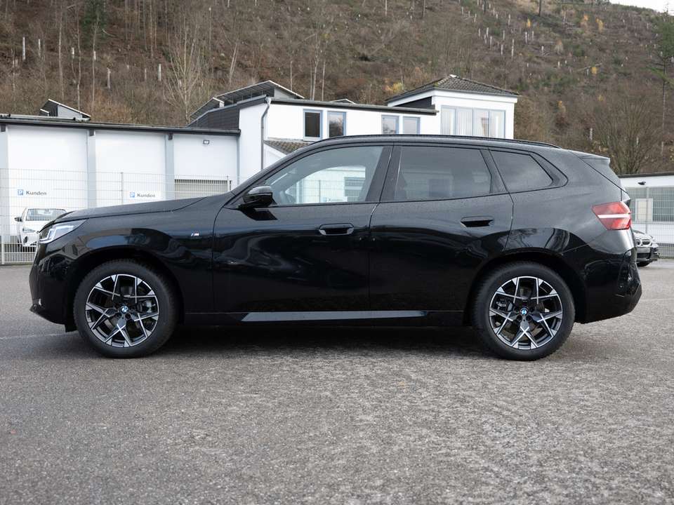 Car picture 11