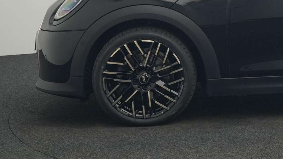 Car picture 11