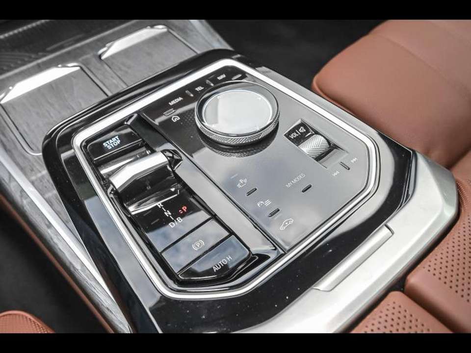 Car picture 11