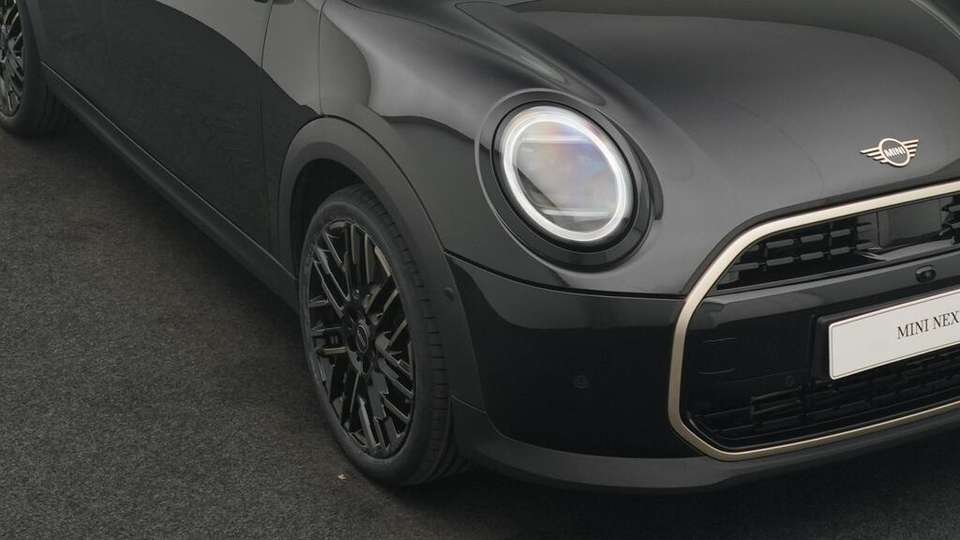 Car picture 16