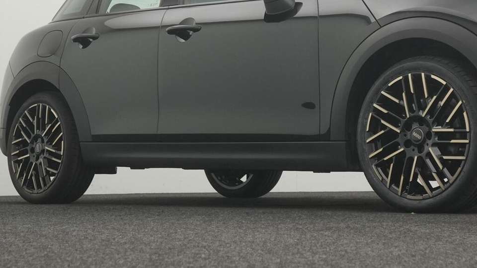 Car picture 17