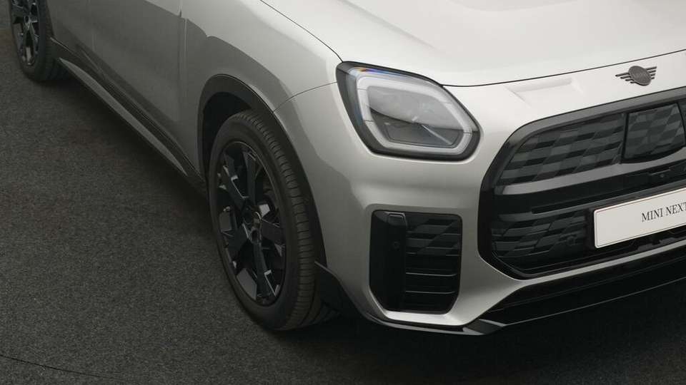 Car picture 18