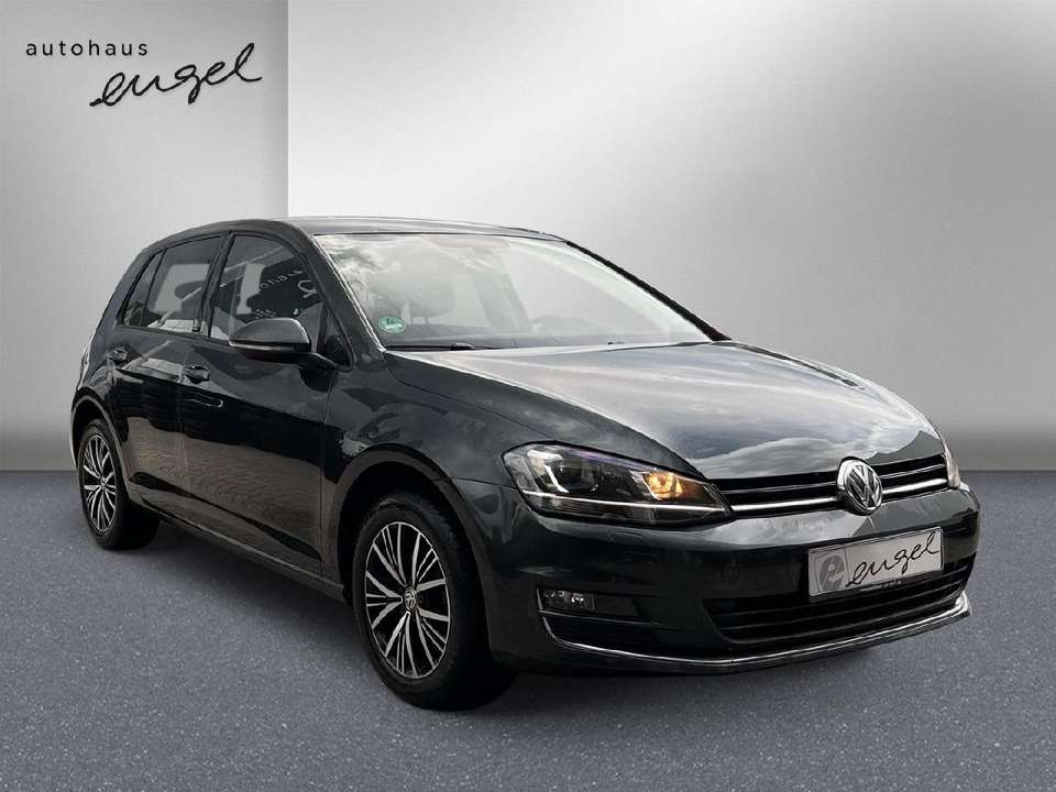 Volkswagen Golf - Imagem 4