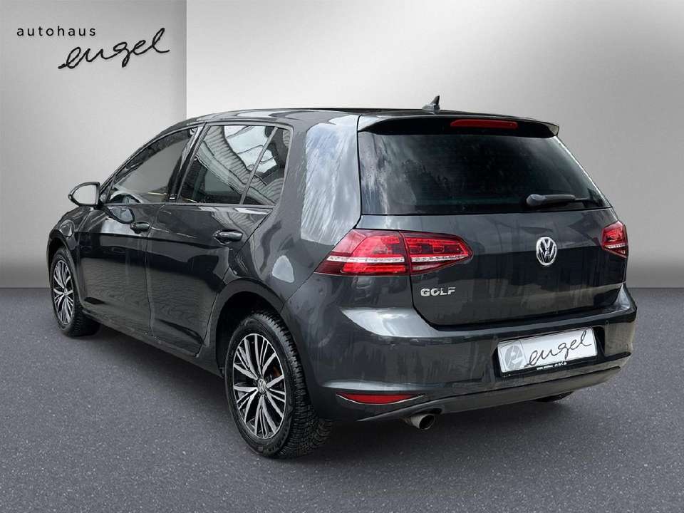 Volkswagen Golf - Imagem 7