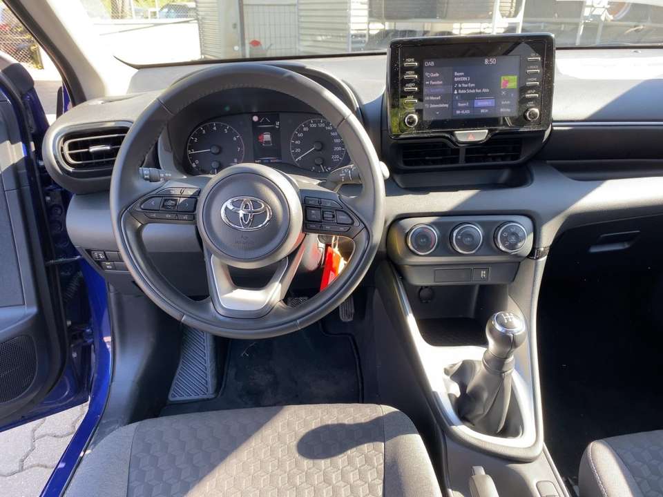 Toyota Yaris - Imagem 10