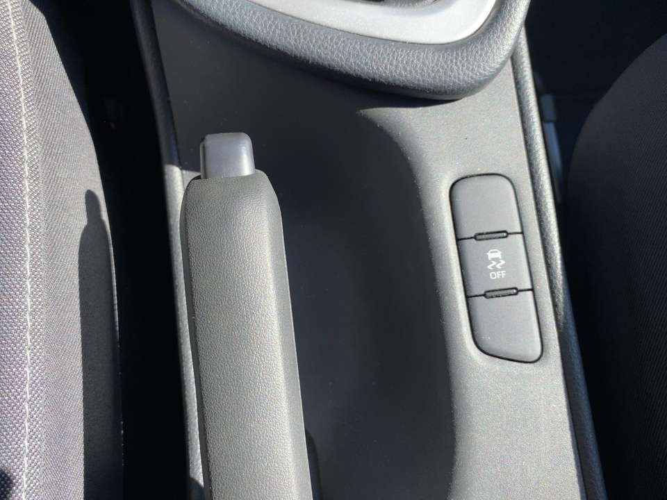 Toyota Yaris - Imagem 15