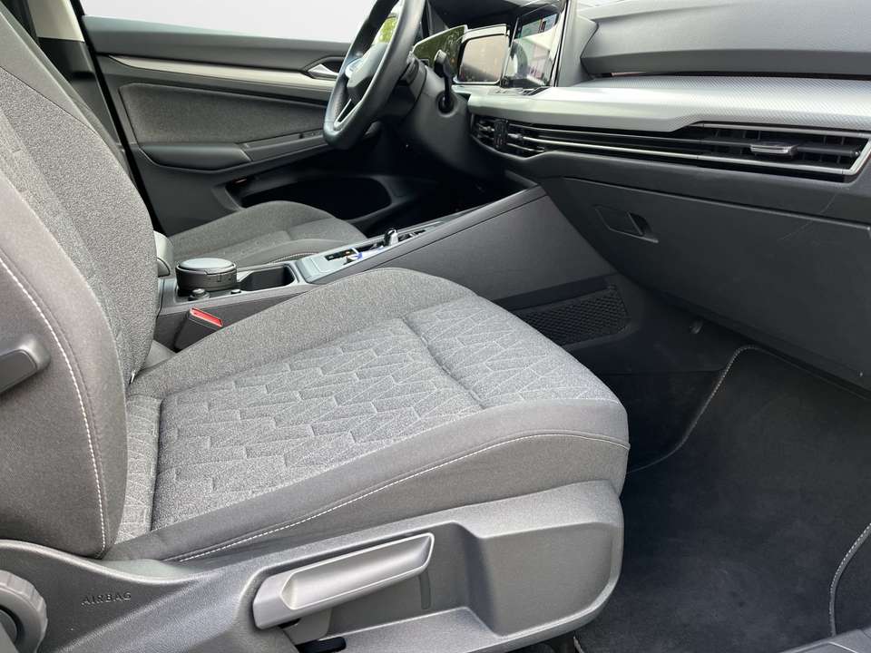 Volkswagen Golf - Imagem 13