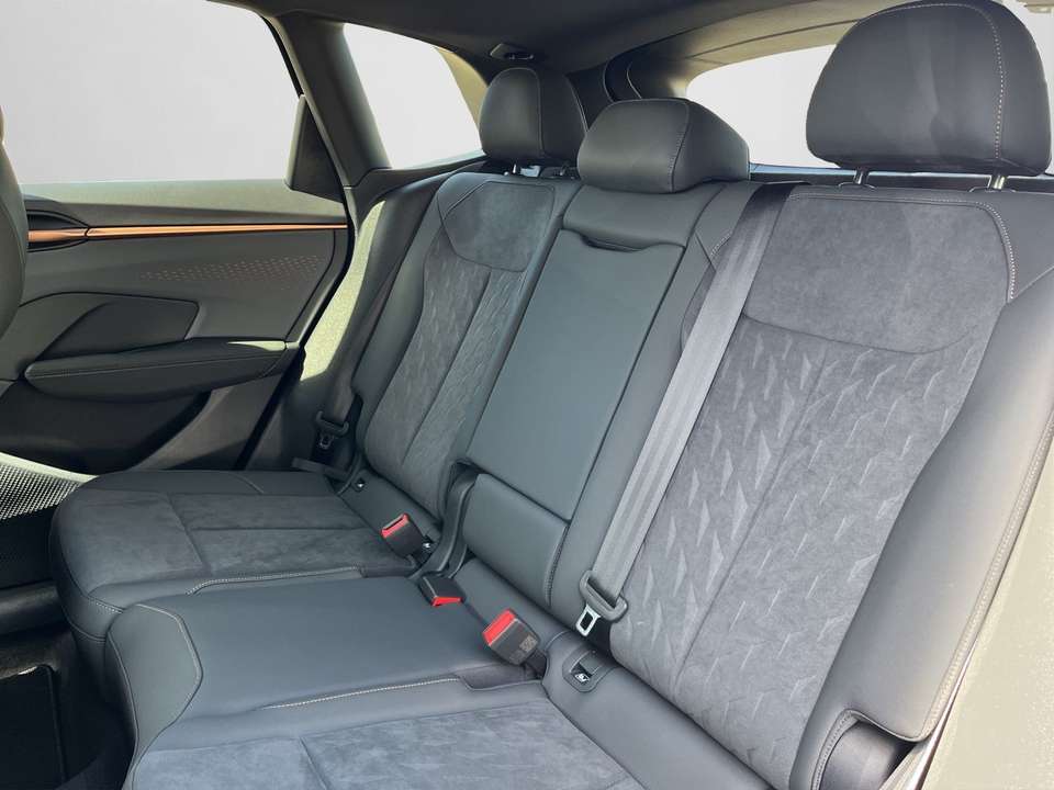 Car picture 14