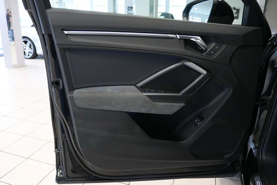 Audi Q3 - Imagem 14