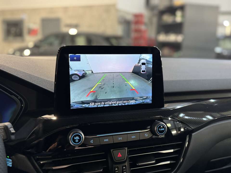 Ford Kuga - Imagem 14