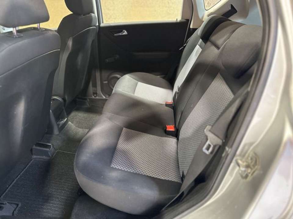 Mercedes-Benz A 180 - Imagem 8