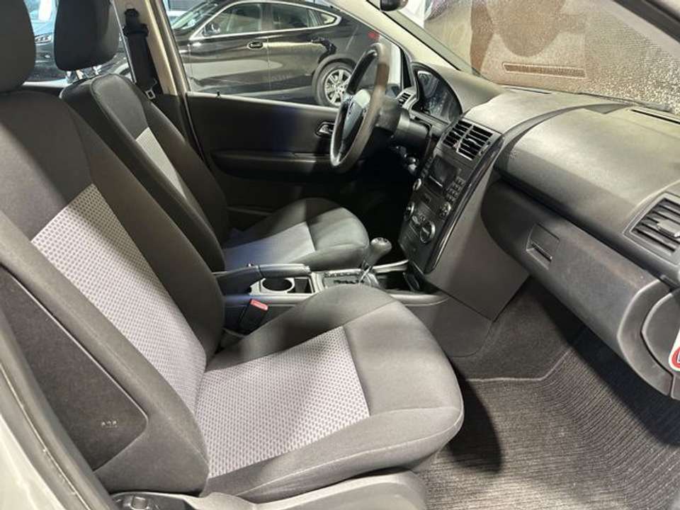 Mercedes-Benz A 180 - Imagem 10