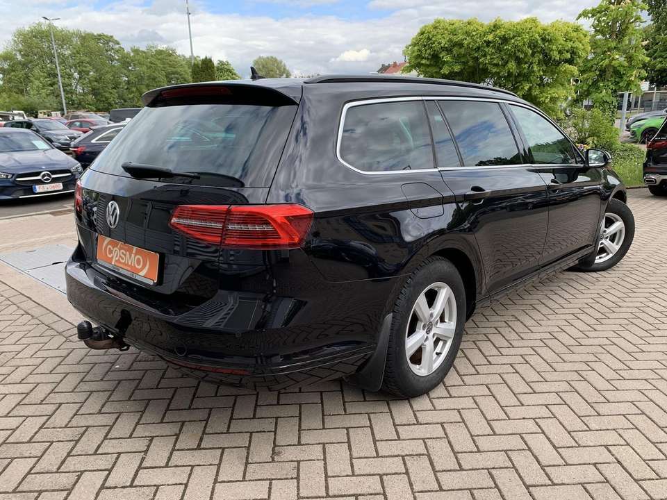 Volkswagen Passat - Imagem 5