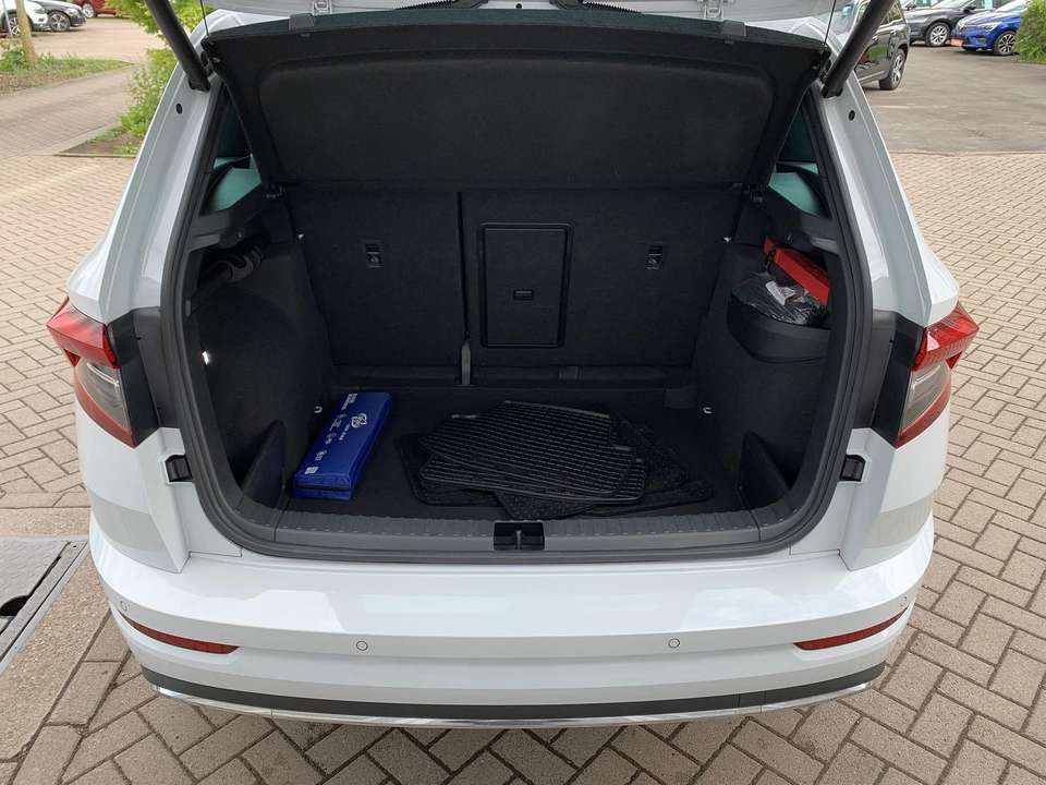 Skoda Karoq - Imagem 6