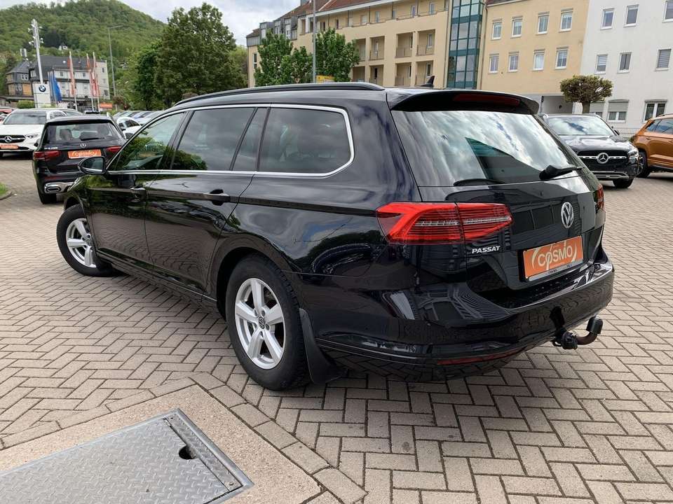 Volkswagen Passat - Imagem 8