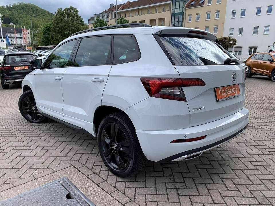 Skoda Karoq - Imagem 9