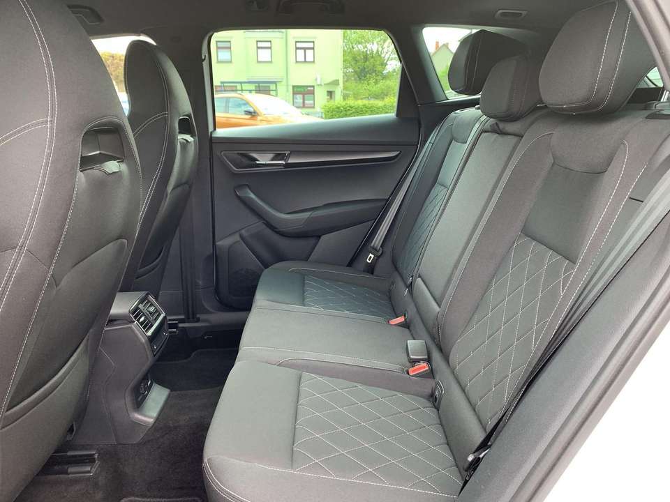 Skoda Karoq - Imagem 12
