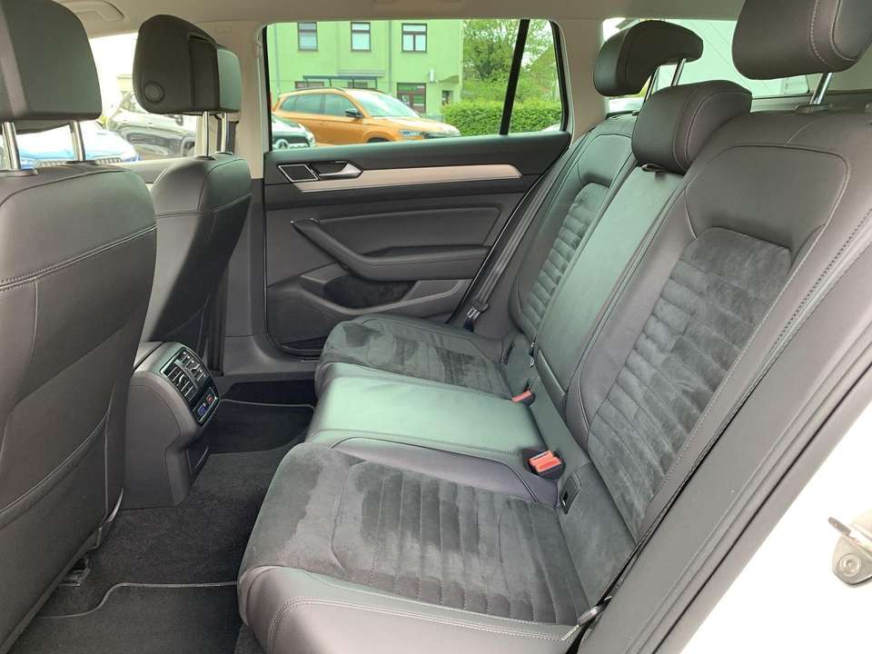 Car picture 11