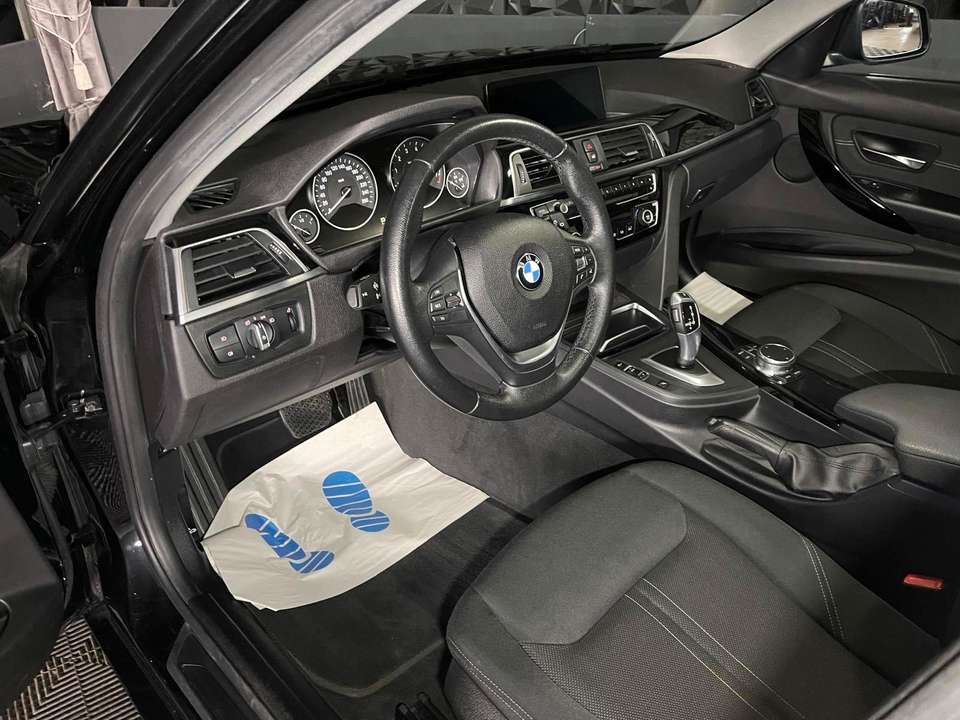 BMW 318 - Imagem 10