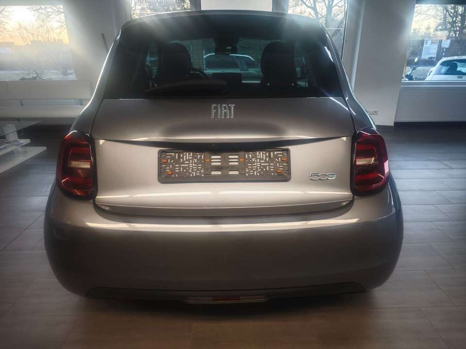 Fiat 500e - Imagem 5