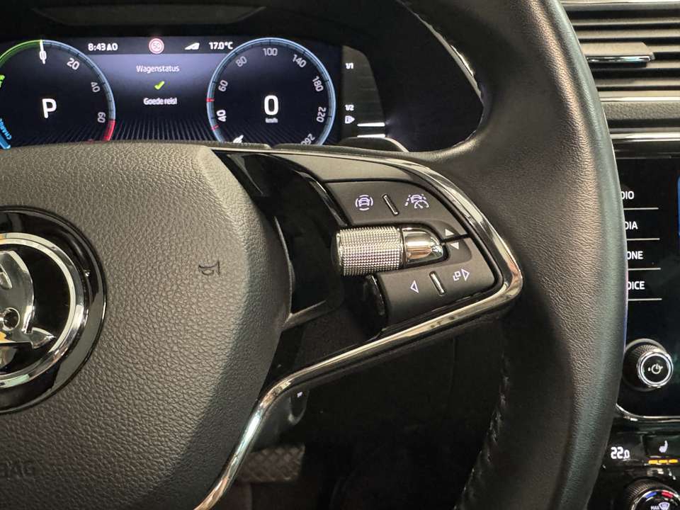 Skoda Superb - Imagem 12