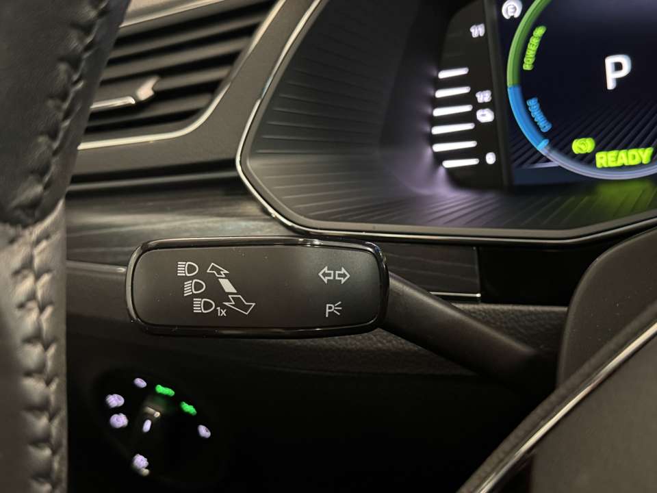 Skoda Superb - Imagem 13