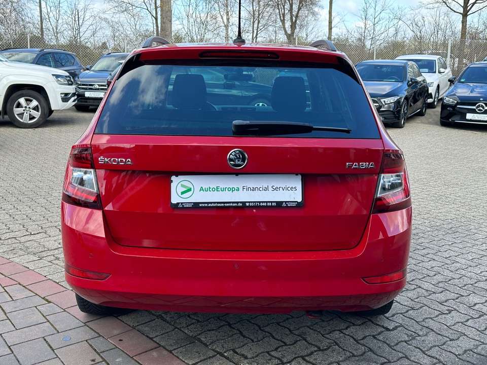 Skoda Fabia - Imagem 4