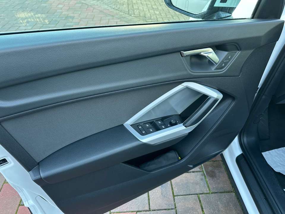 Audi Q3 - Imagem 12