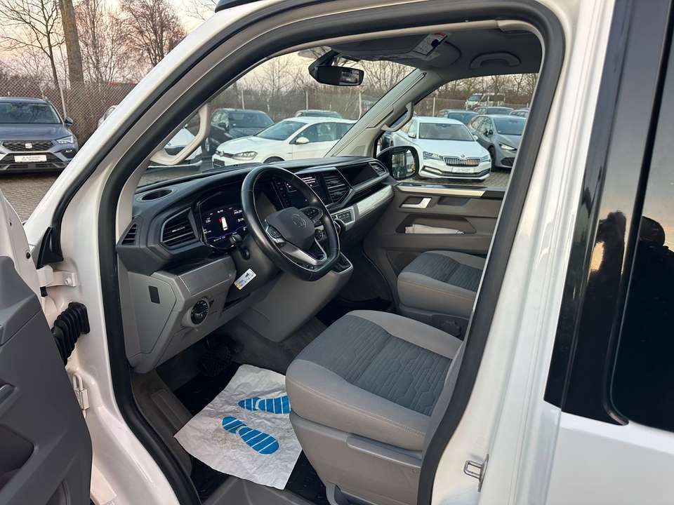 Volkswagen T6 California - Imagem 13