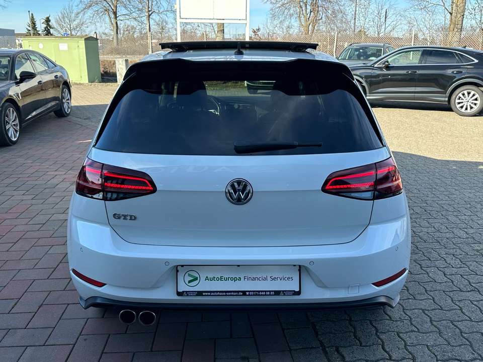 Car picture 12