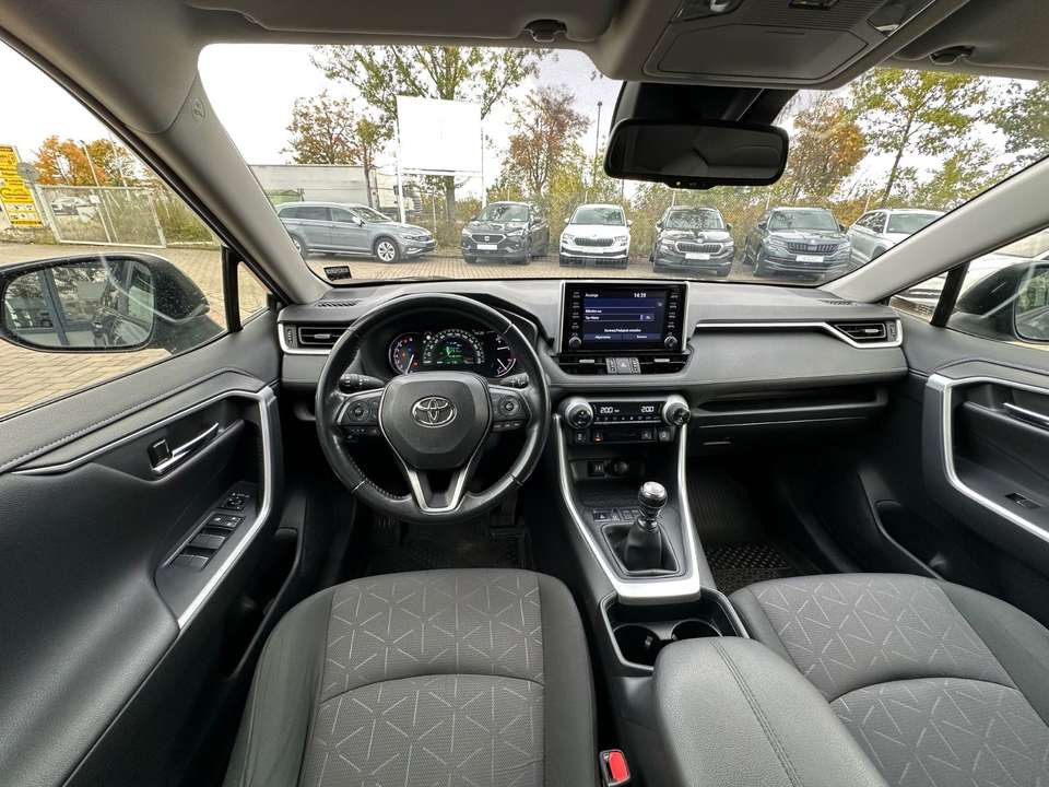 Toyota RAV 4 - Imagem 15