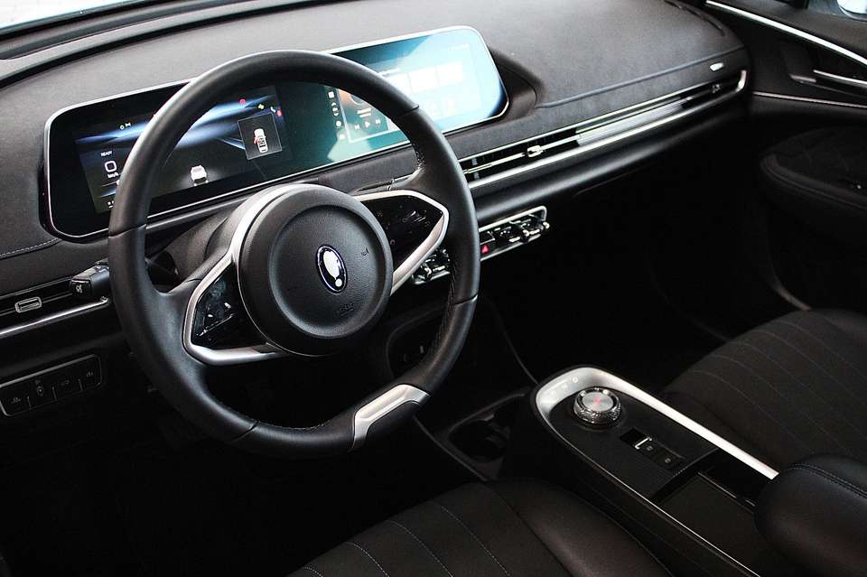 Car picture 10