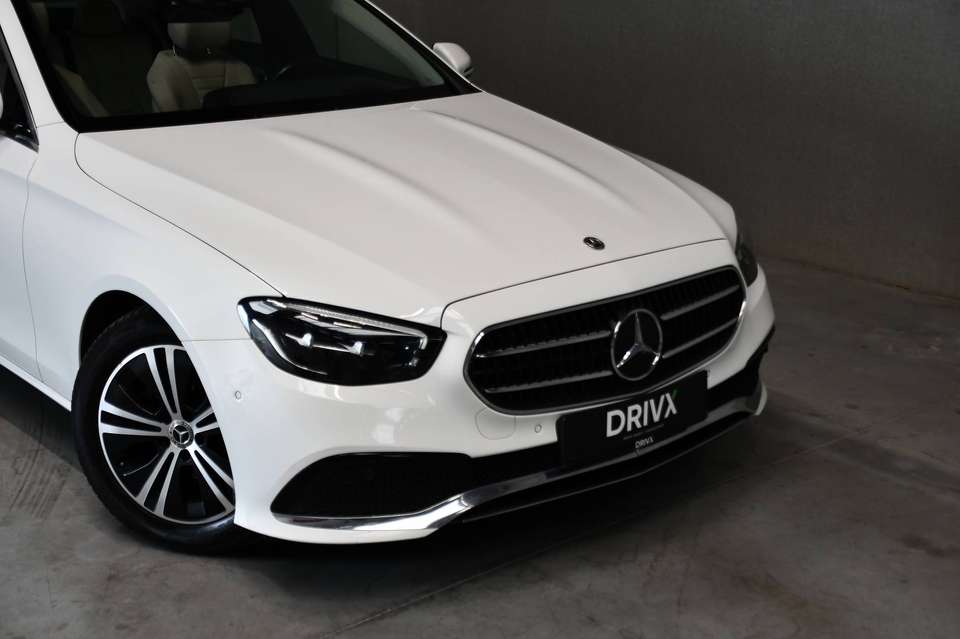 Mercedes-Benz E 200 - Imagem 2