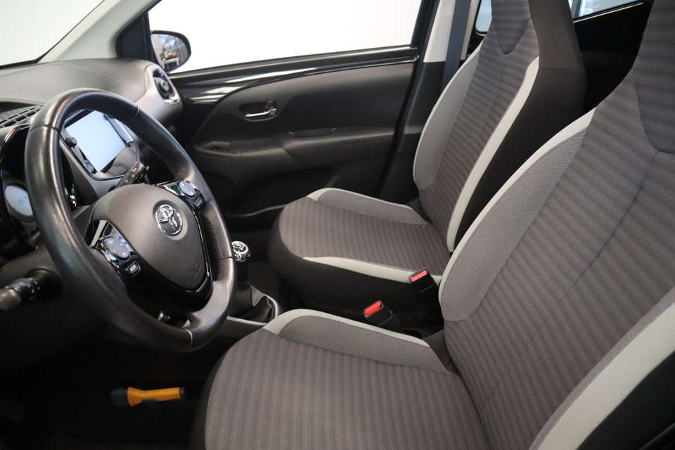 Car picture 5