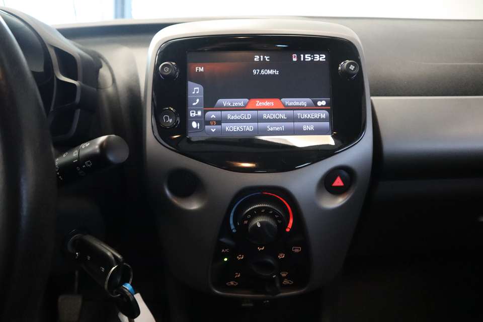 Car picture 9