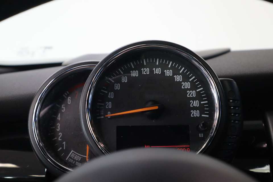Car picture 9
