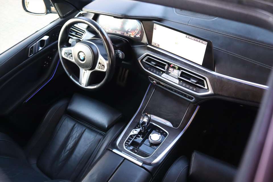 Car picture 11