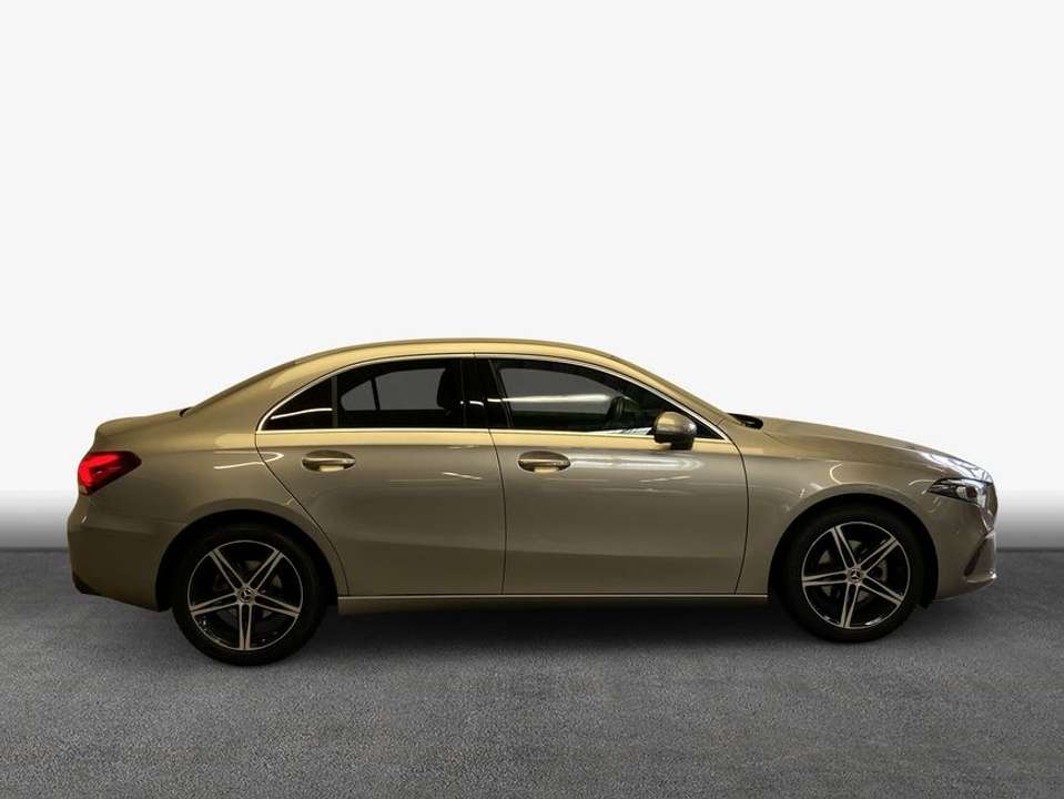 Mercedes-Benz A 180 - Imagem 5