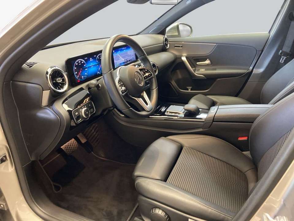 Mercedes-Benz A 180 - Imagem 11