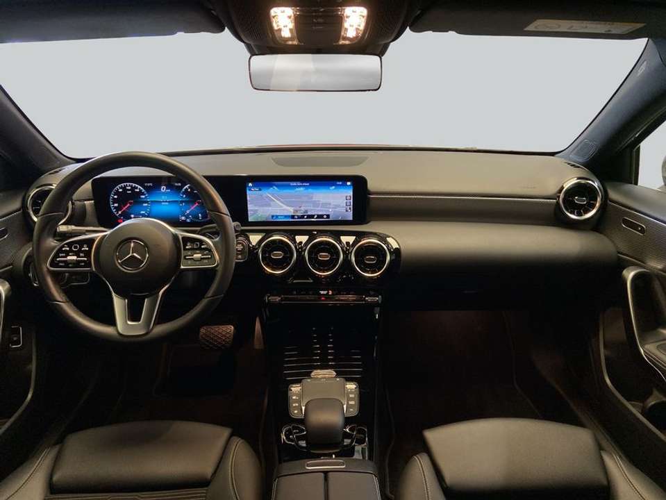 Mercedes-Benz A 180 - Imagem 15