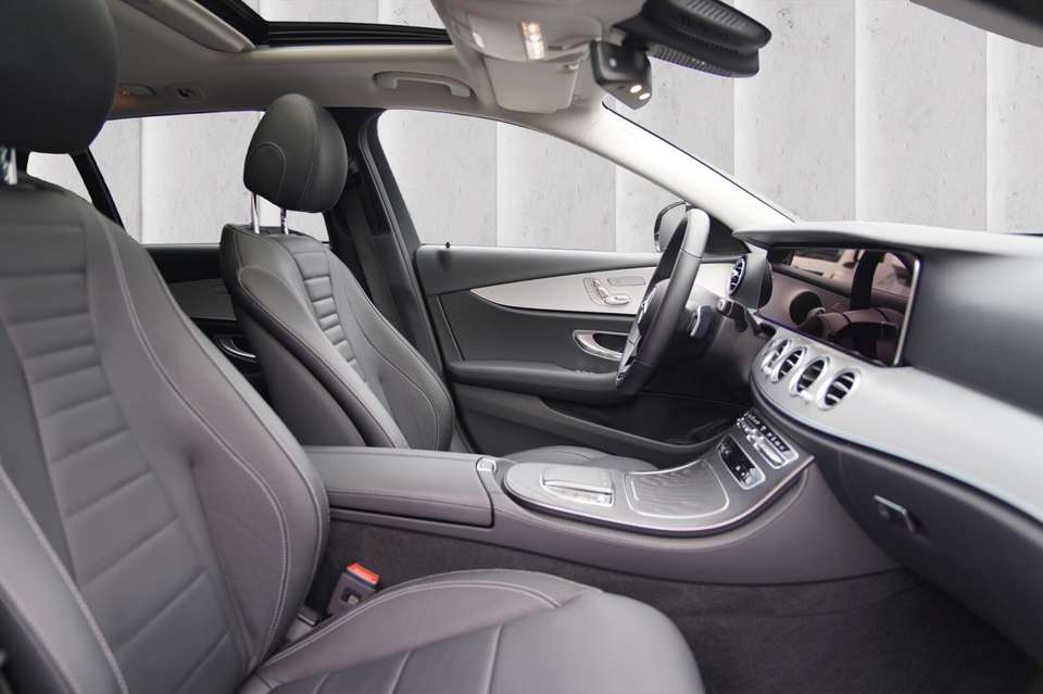 Car picture 9