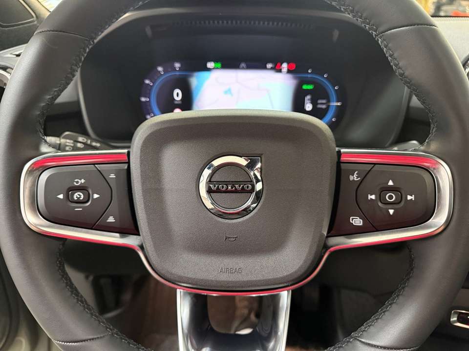 Volvo C40 - Imagem 14